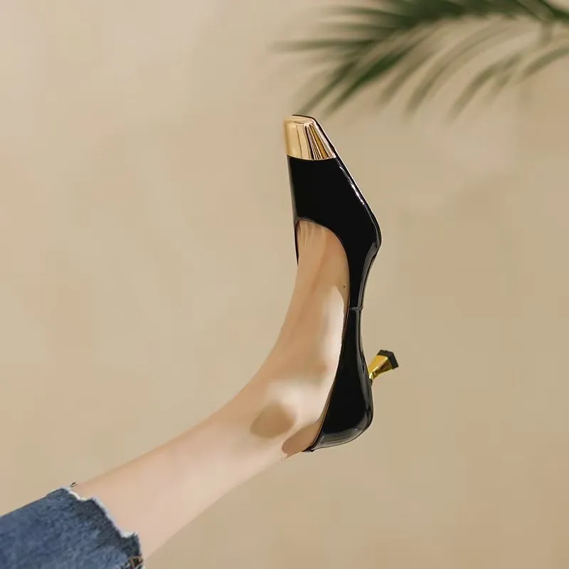 Diamoré Chromura Classic Pumps