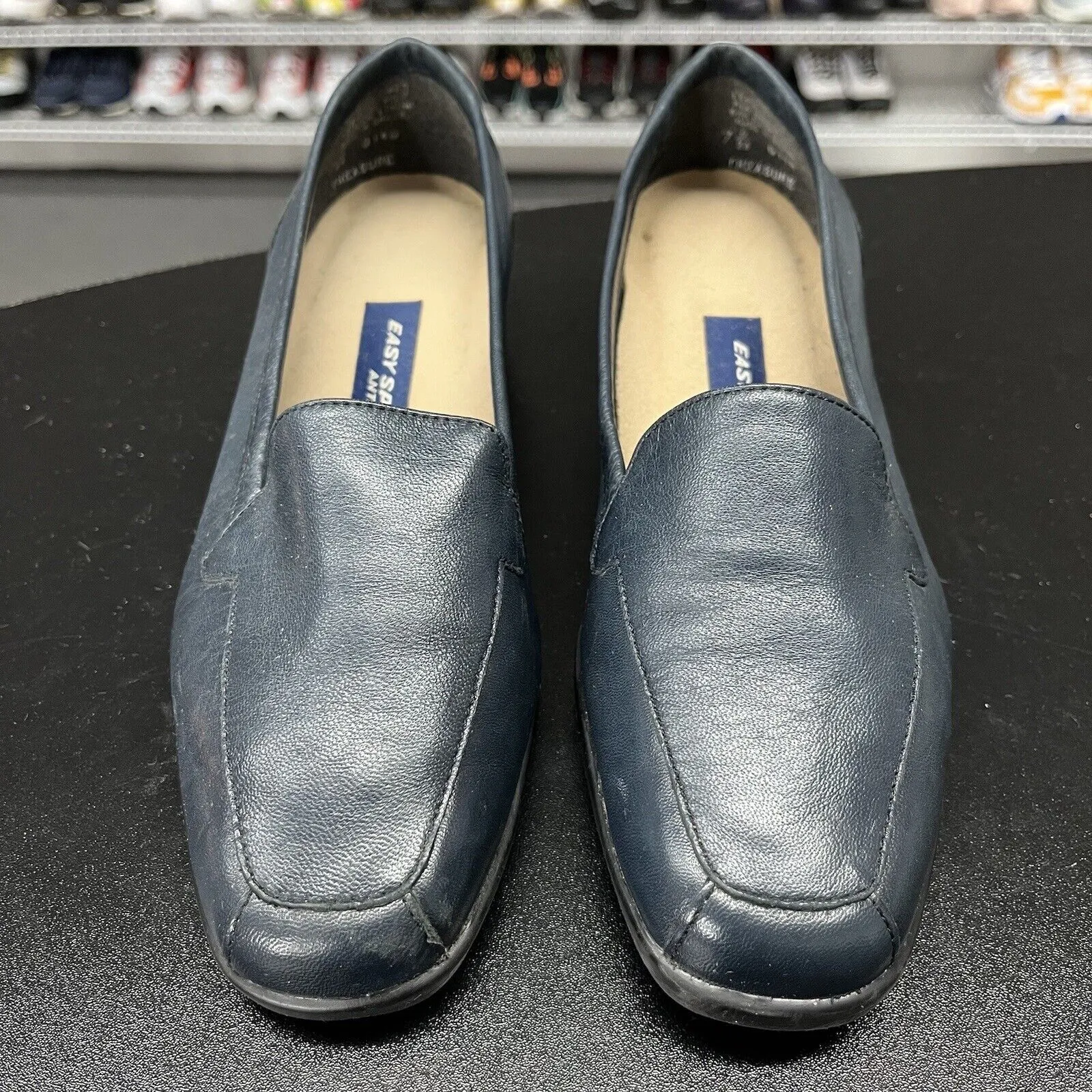 Easy Spirit Women's Leather Slip-On Estreasure Shoe Navy Size 7 M
