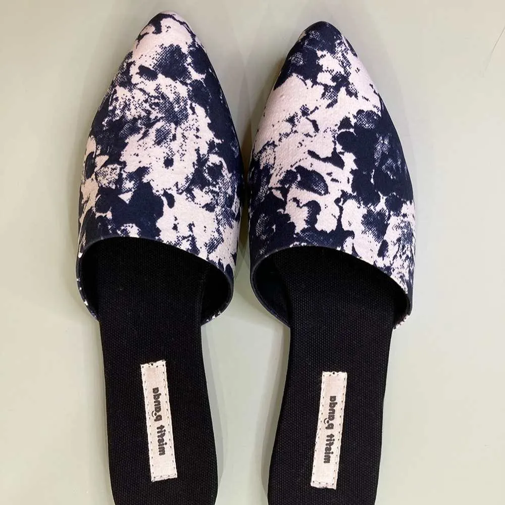 Marble Printed Curved Mules For Women | R-Elan Fabric | Black & White