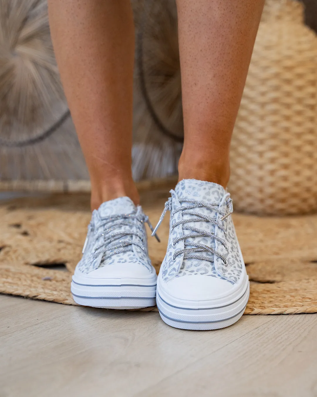 NEW! Very G Aman Prints Sneakers - White & Silver Leopard