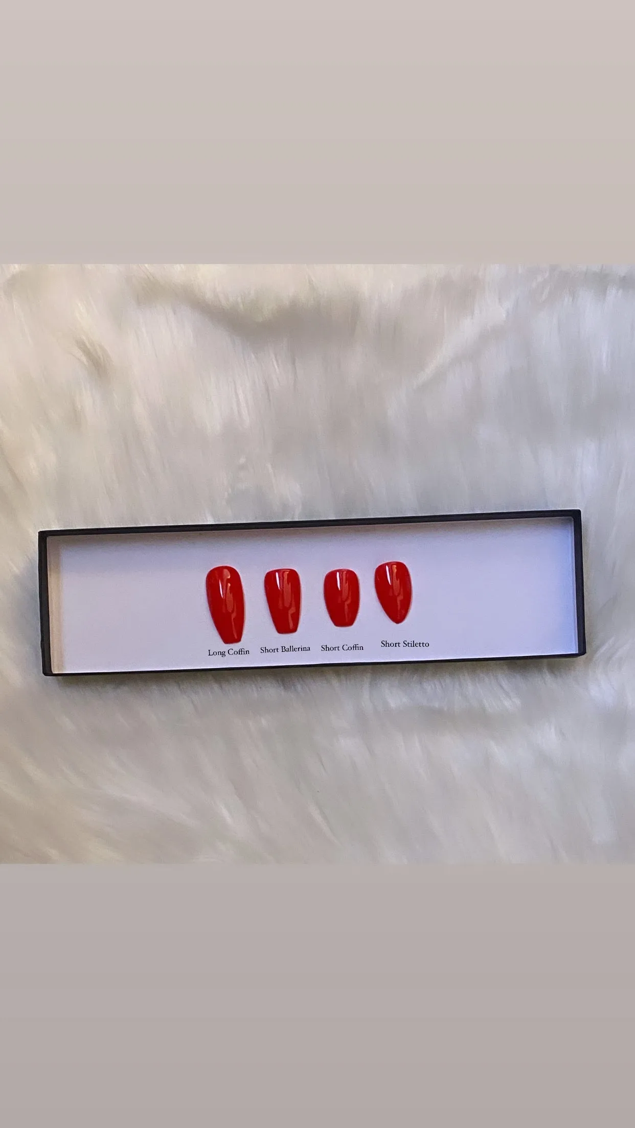Shaded in the Snow: A Signature Classic | Ruby, No Woo, Red | Gloss | 20 NAILS PRESS-ON SET