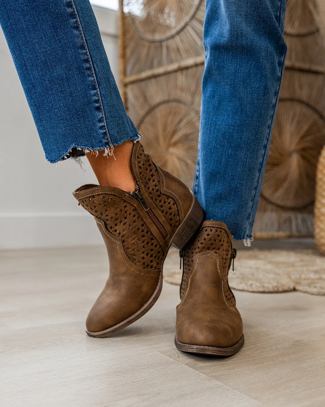 Very G Leah 2 Boots - Tan