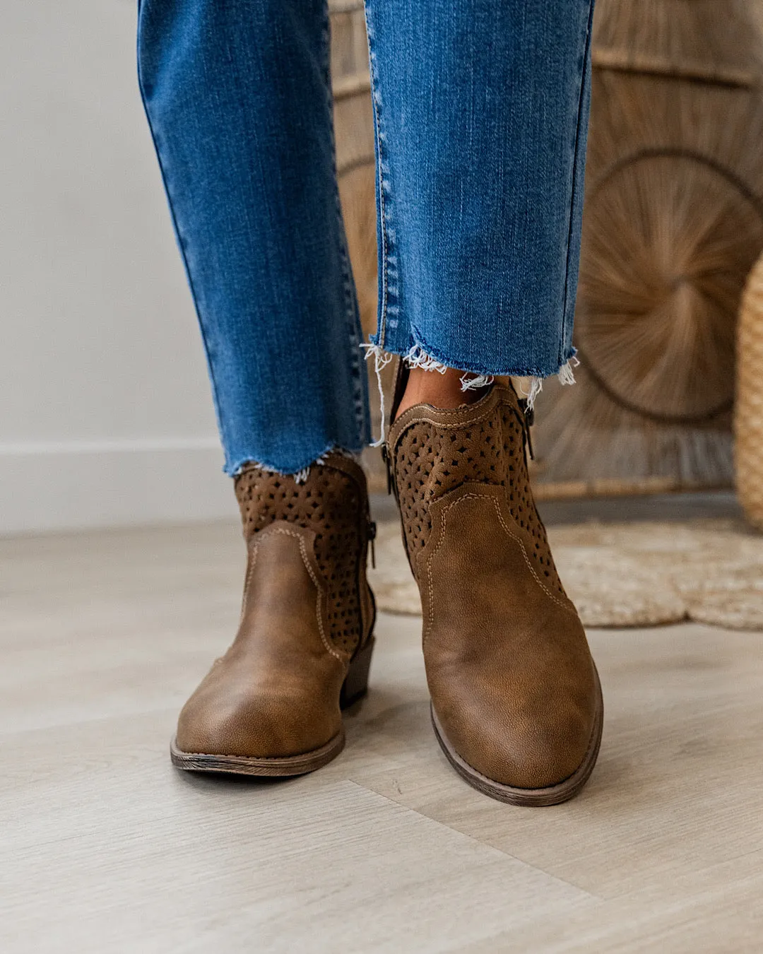 Very G Leah 2 Boots - Tan