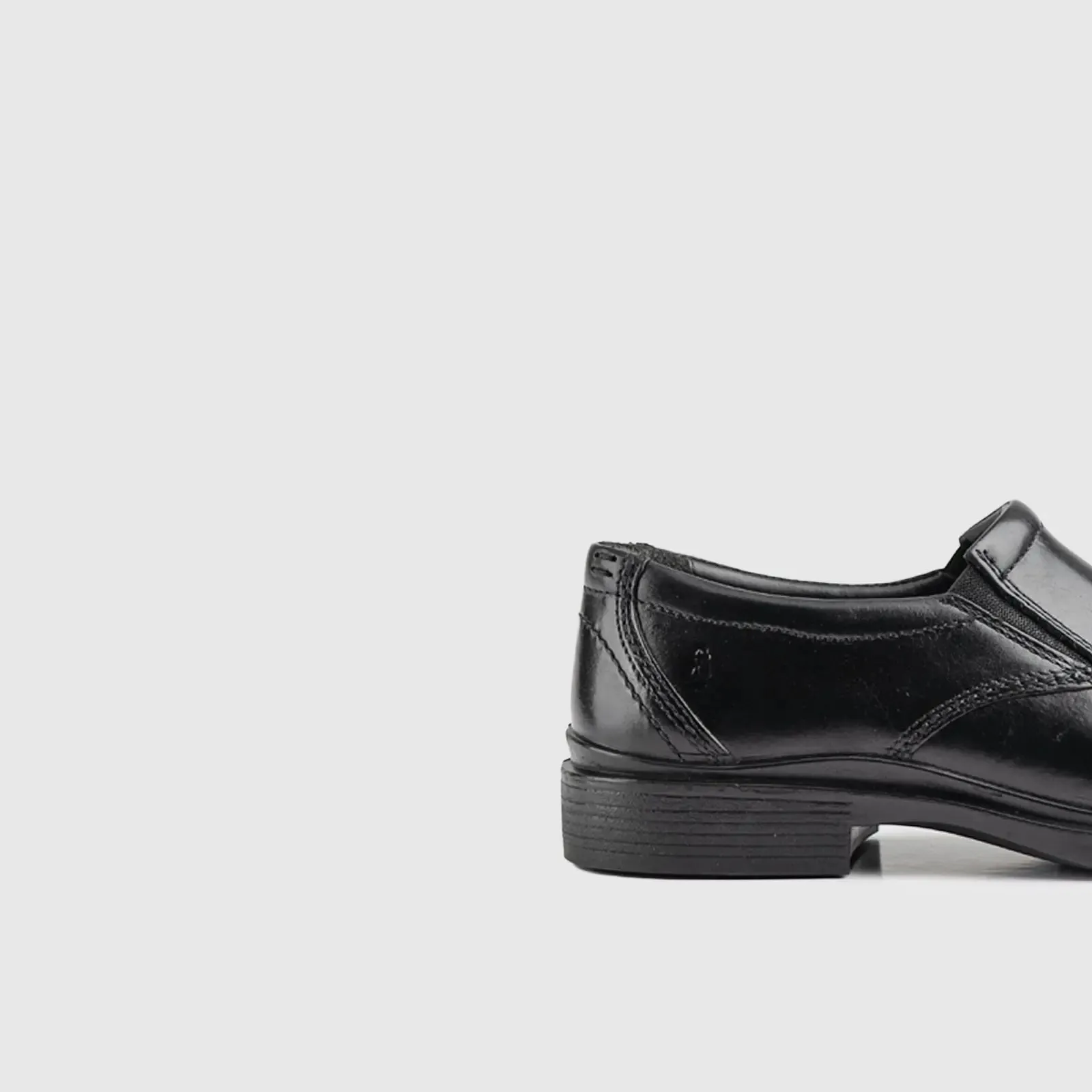 Victor Plain Toe Slip On Black 00697